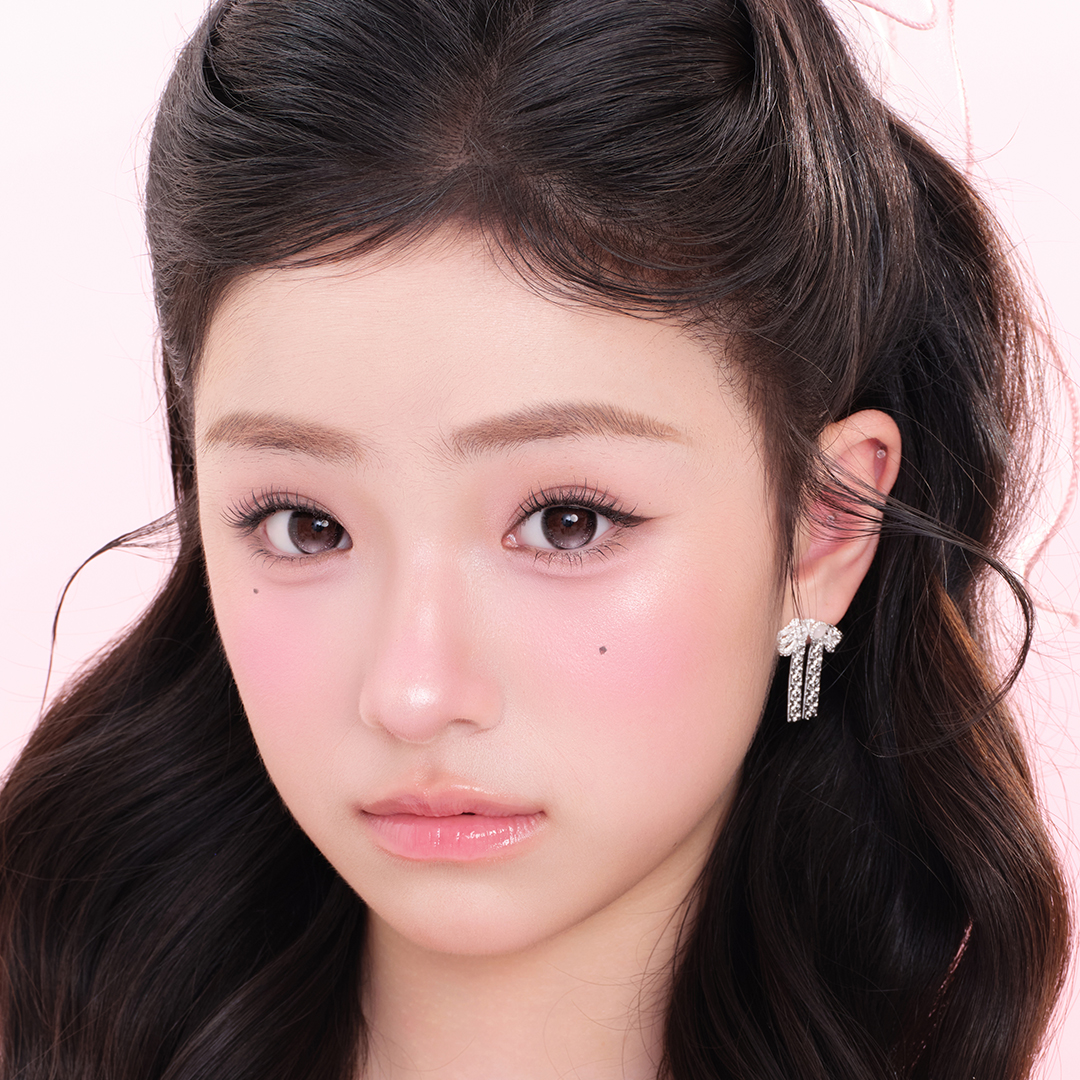 https://images.sigocontacts.com/products/contacts/20260904165343987db23a77b.jpg?imageView2/2/w/800/format/webp