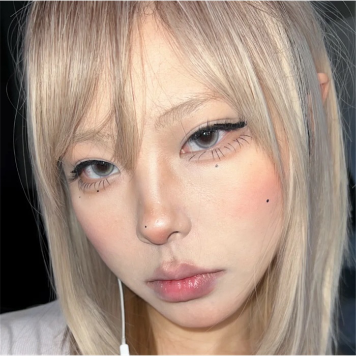 https://images.sigocontacts.com/products/contacts/700-700/2024112662136420.png