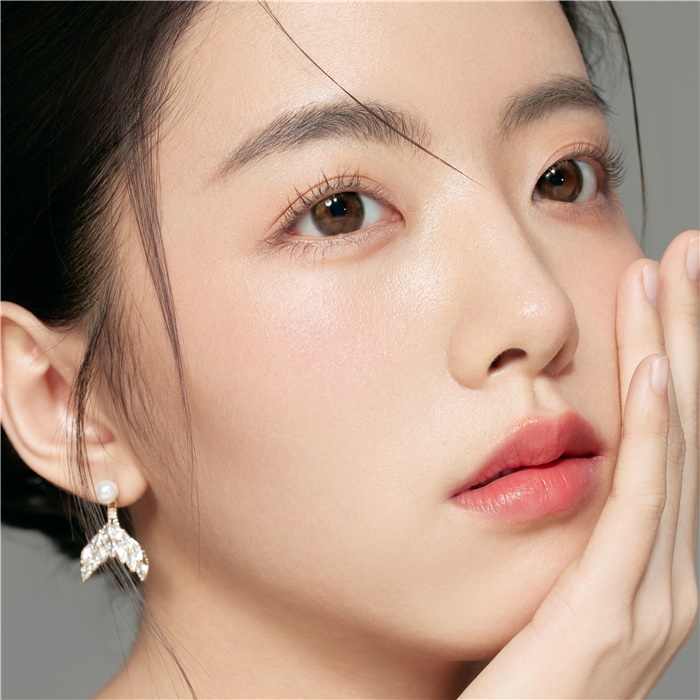 https://images.sigocontacts.com/products/contacts/700-700/2024112662215357.jpg