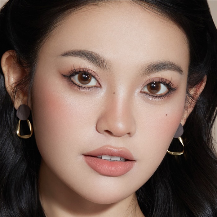 https://images.sigocontacts.com/products/contacts/700-700/2024112662646276.jpg